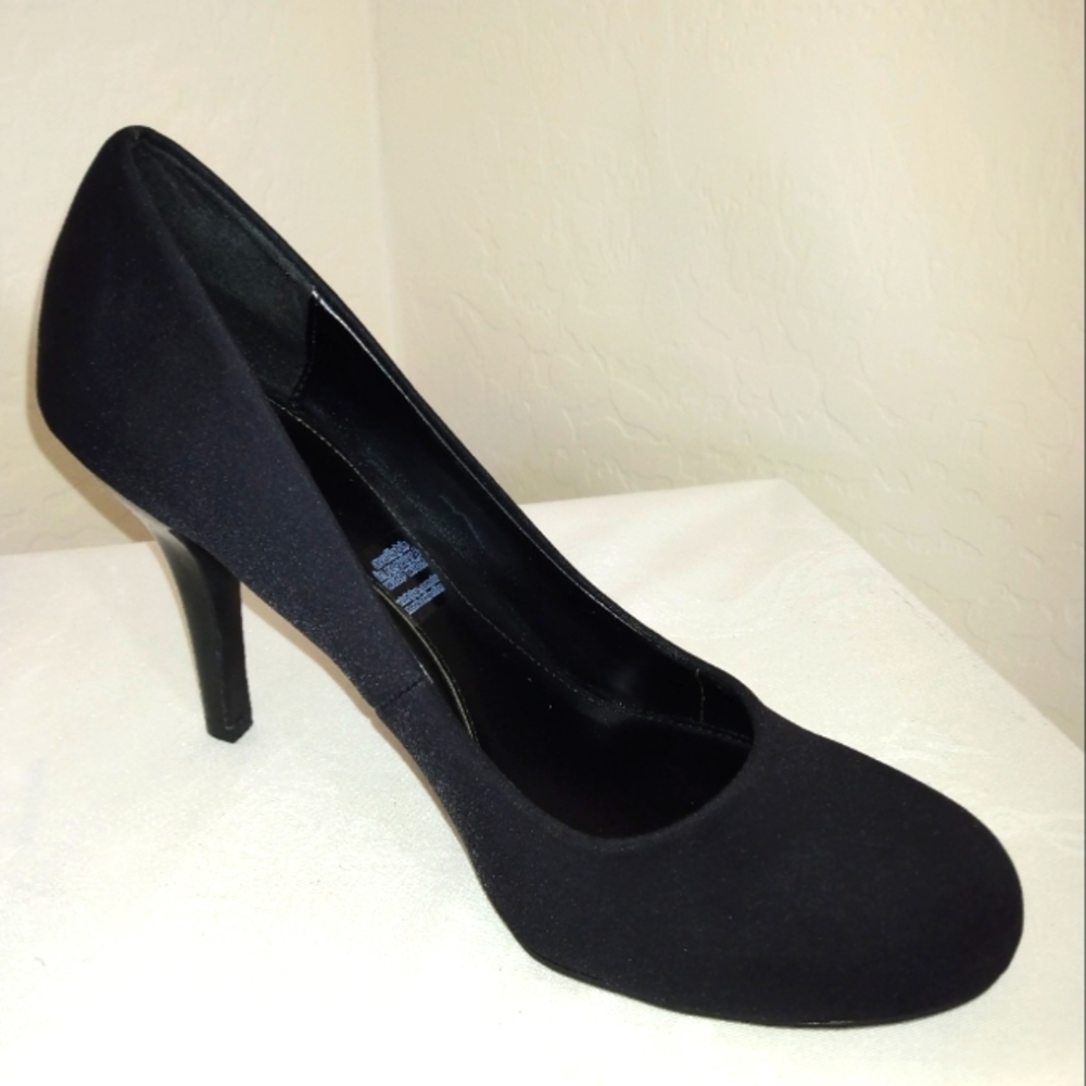 A N A Edie Black cloth & Patent heels